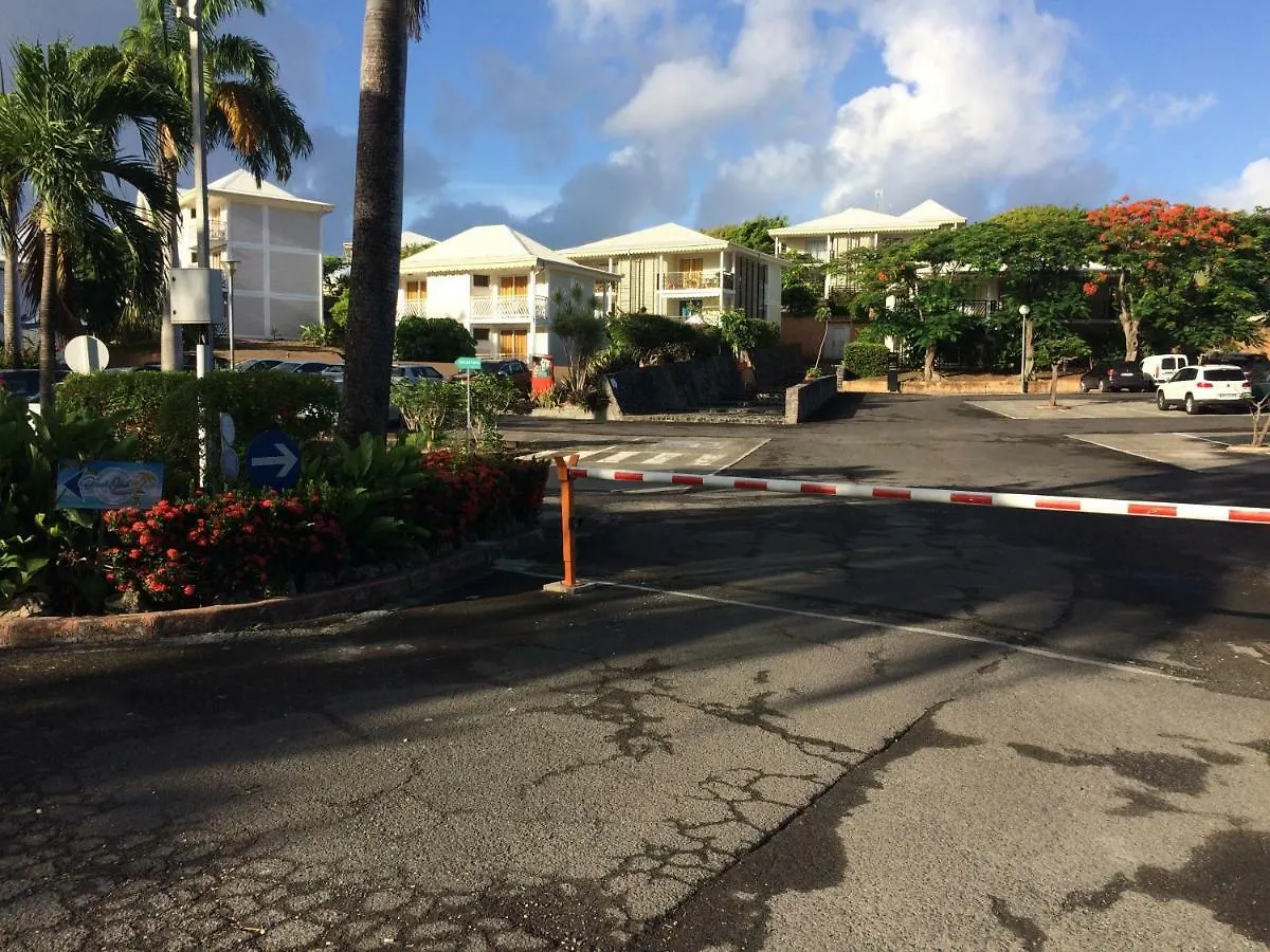 Joli Appartement T3 Avec Acces Piscine Et Plage Saint-Francois